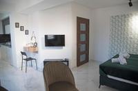 All Seasons Apartments - photo 4